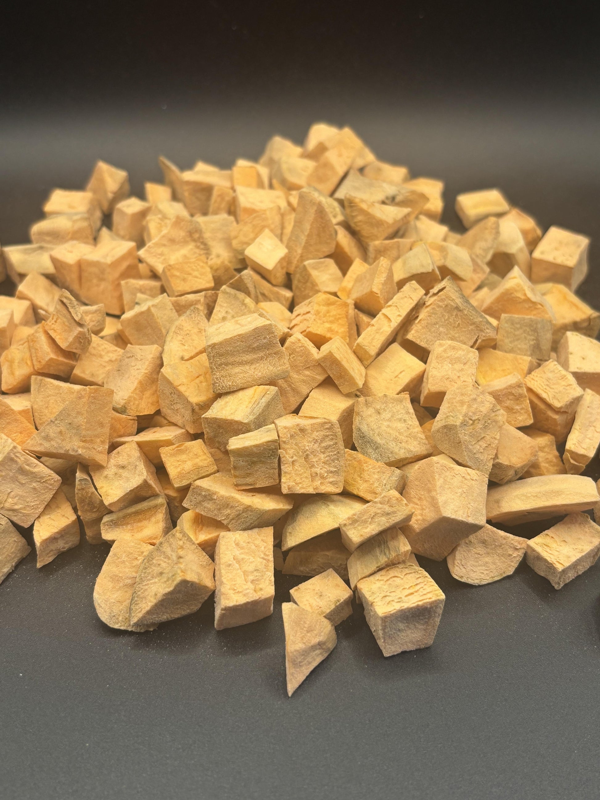 Human-Grade Freeze-Dried Dog Treats/Cat Treats| 100% Sweet Potato | Bussin’ Bites Yam-A-Licious-2